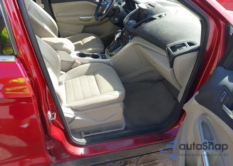 2013 Ford Escape Sel z USA, uszkodzony, nr VIN 1FMCU9H90DUD30210